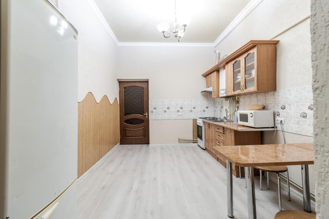 Art Balabana Apartment Lvov Exteriér fotografie